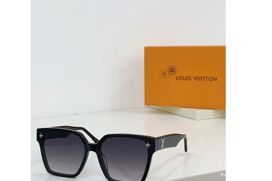 REP Sunglasses Upshoe UP-02 LV 1219